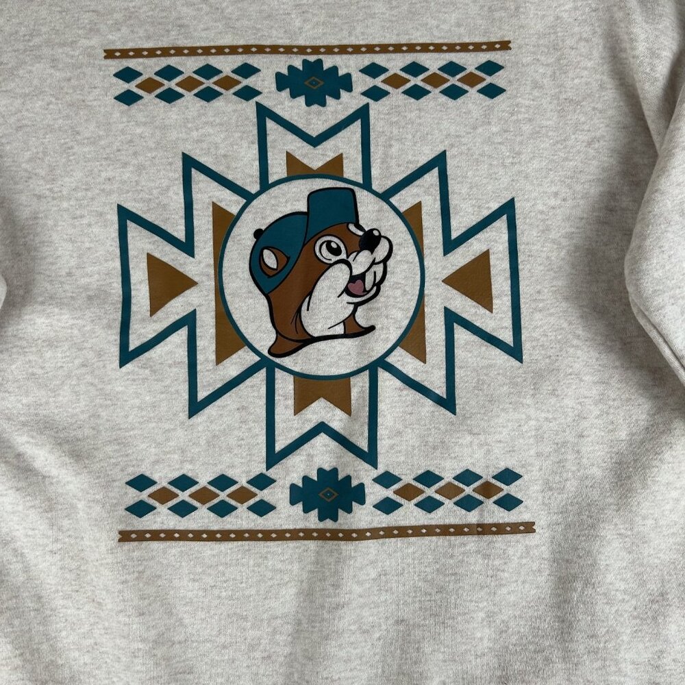Buc-ees Womens Beaver Logo Southwestern Pullover Crewneck Sweatshirt Size Large - Picture 2 of 8
